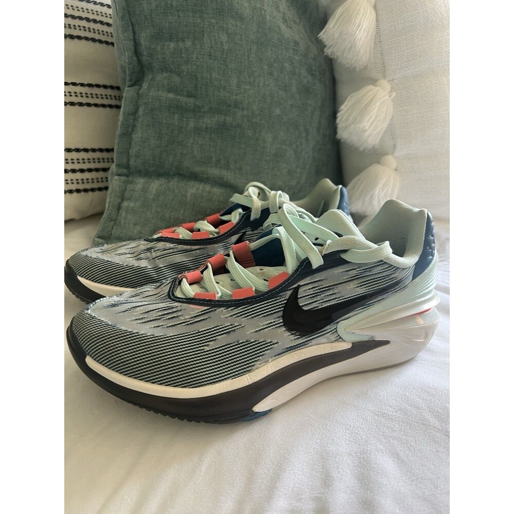 Nike Air Zoom GT Cut 2 Basketball Shoes DJ6015-404 Mint Blue Men’s Size 8.5